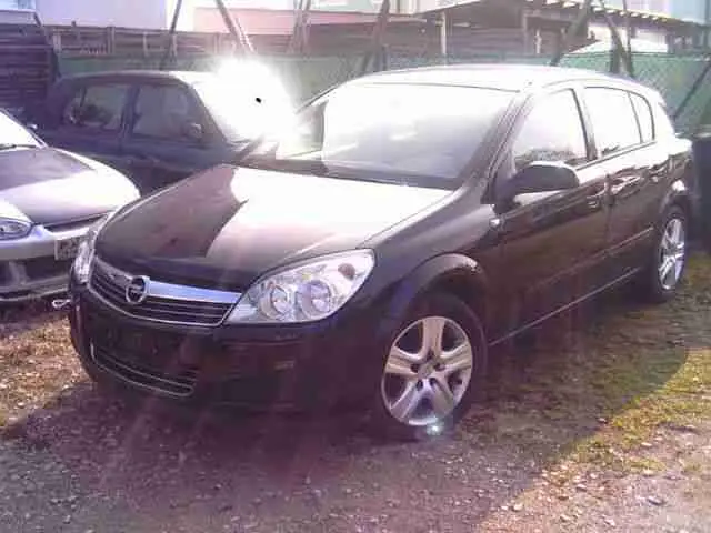 Opel Astra Astra 1.3 CDTI Cosmo Easytronic 3
