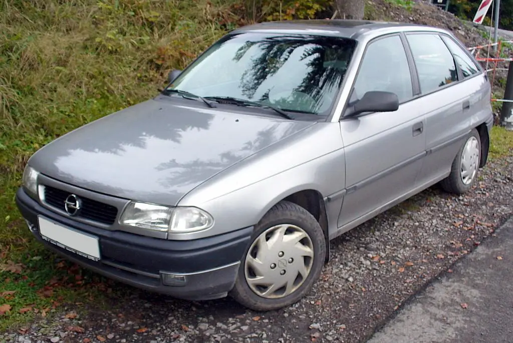 Opel Astra Astra 1.3 CDTI Enjoy Easytronic 6