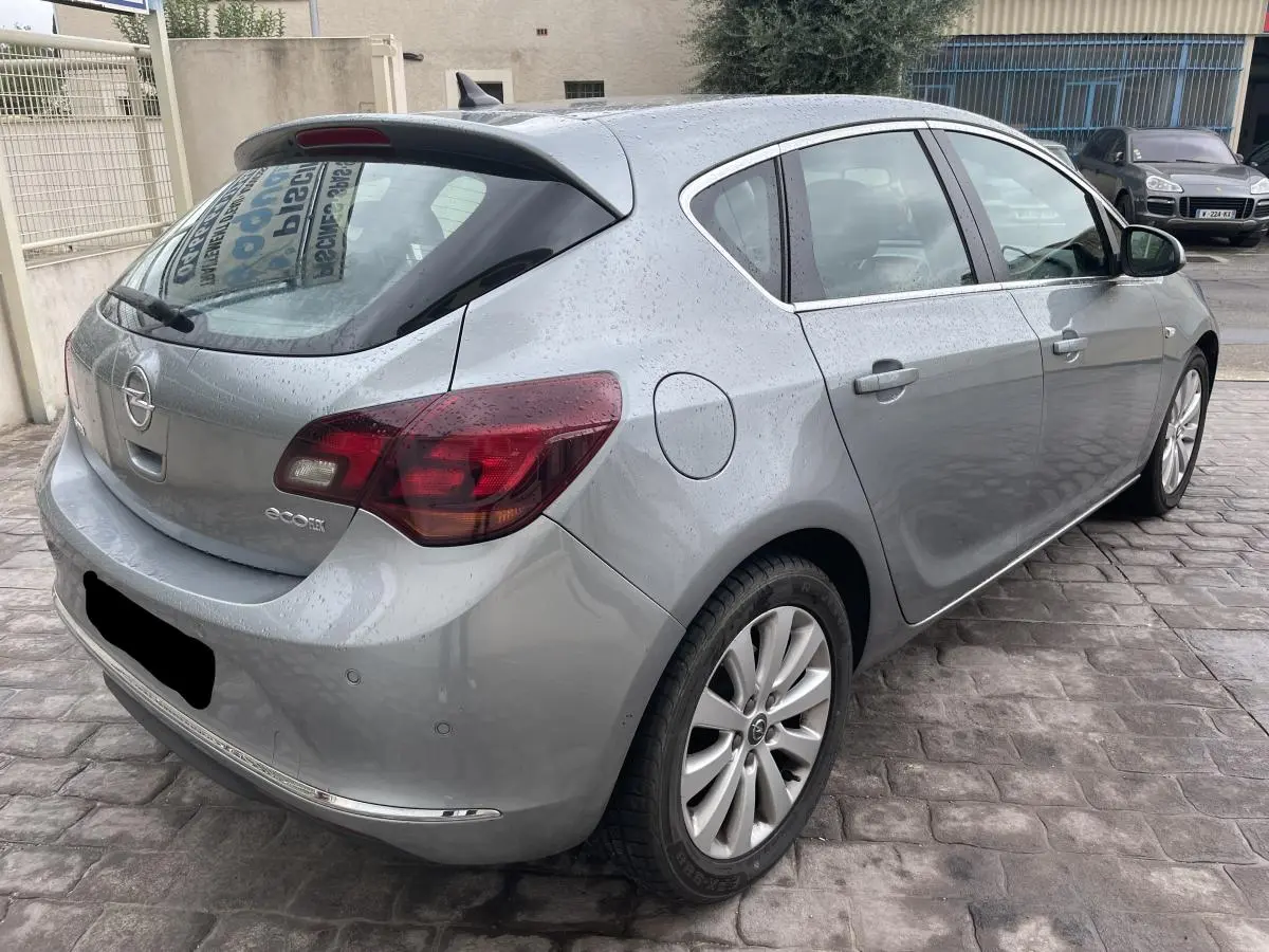 Opel Astra Astra 1.3 CDTI EcoFlex Cosmo 3