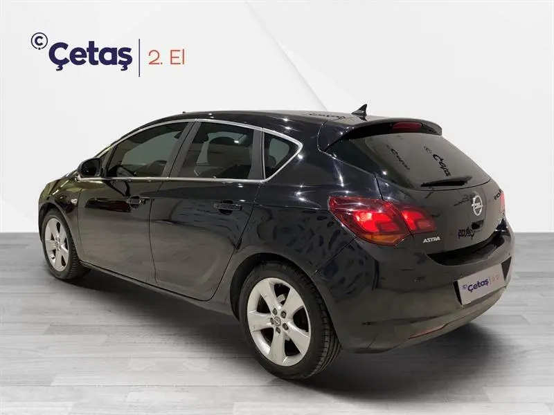 Opel Astra Astra 1.3 CDTI EcoFlex Sport 1