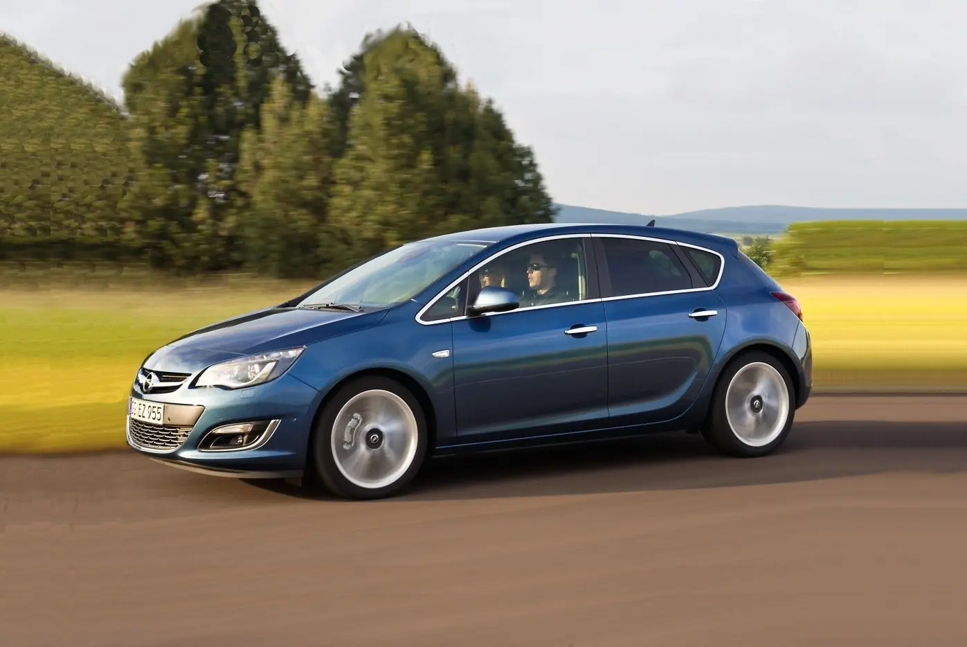 Opel Astra Astra 1.3 CDTI Edition 4