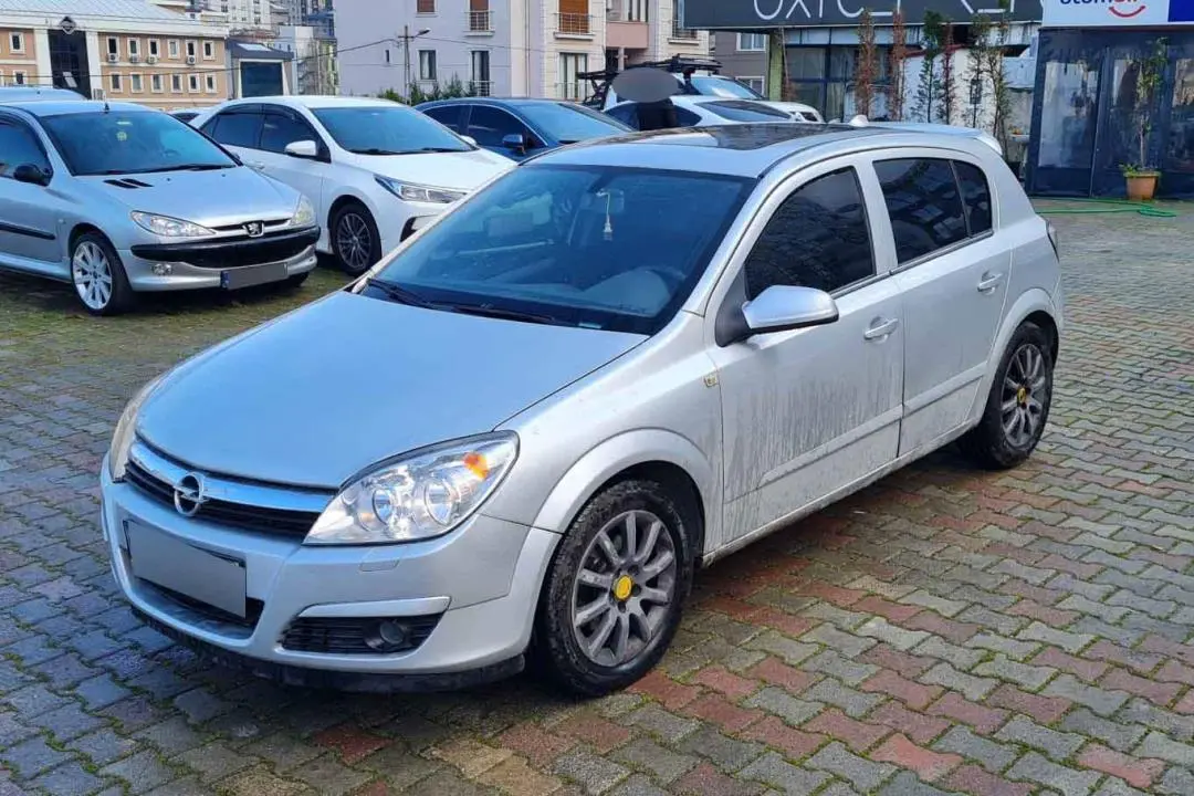 Opel Astra Astra 1.3 CDTI Enjoy 5