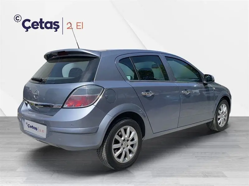 Opel Astra Astra 1.3 CDTI Essentia 3