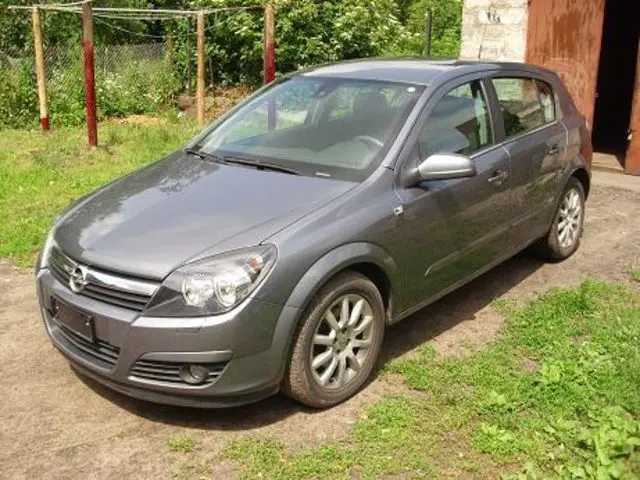 Opel Astra Astra 1.3 CDTI Essentia 5