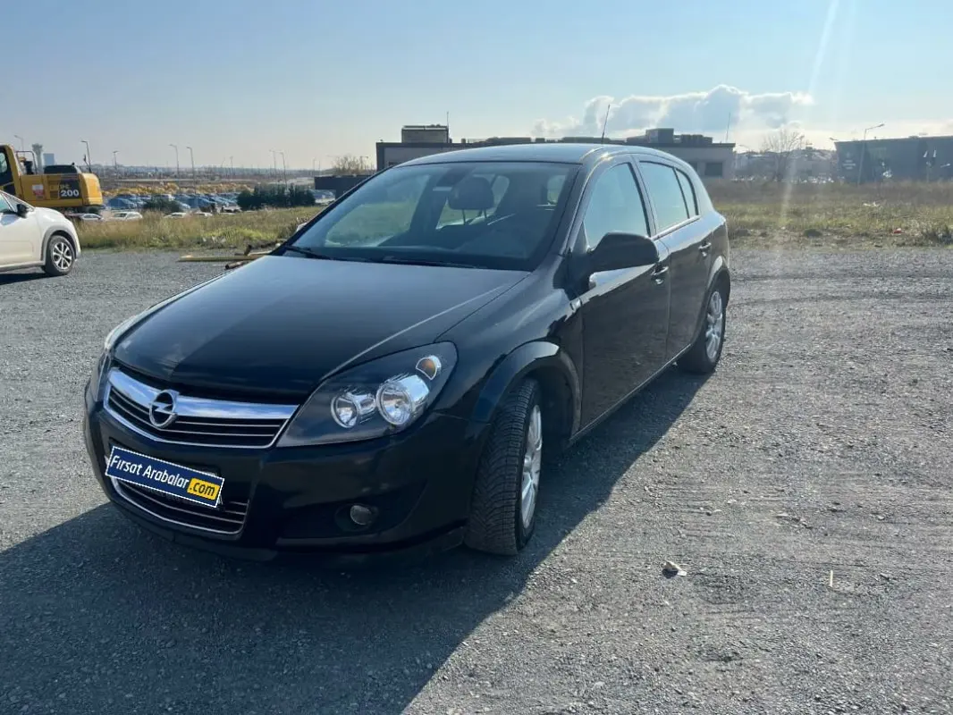 Opel Astra Astra 1.3 CDTI Essentia Easytronic 1