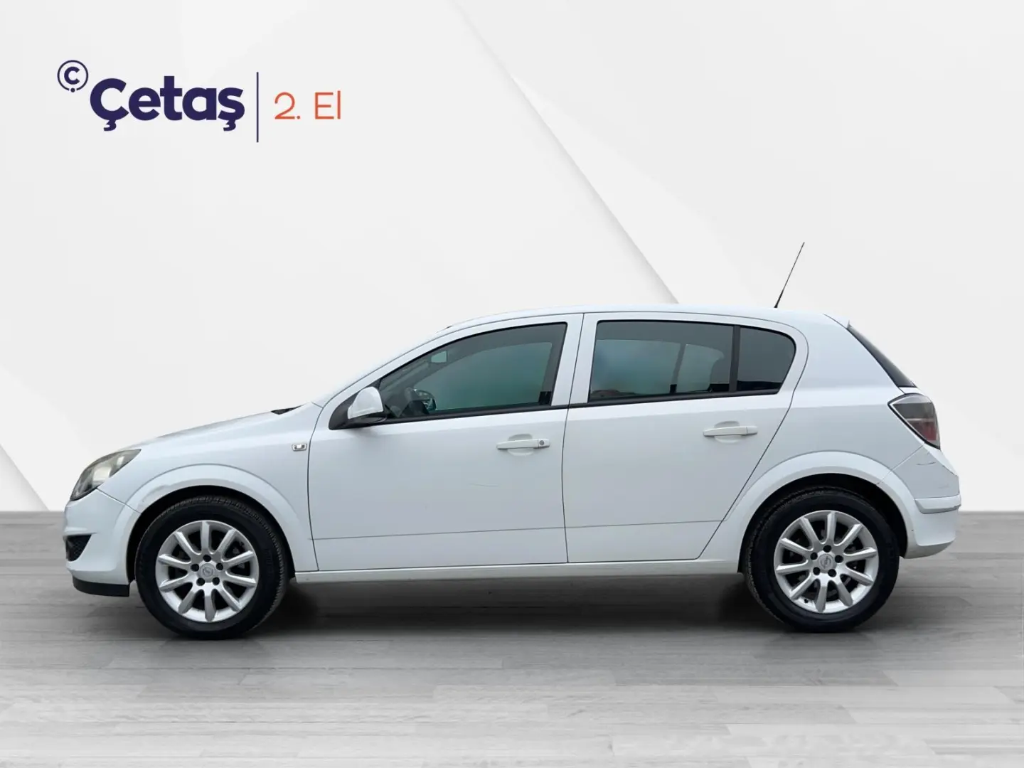 Opel Astra Astra 1.3 CDTI Essentia Easytronic 5