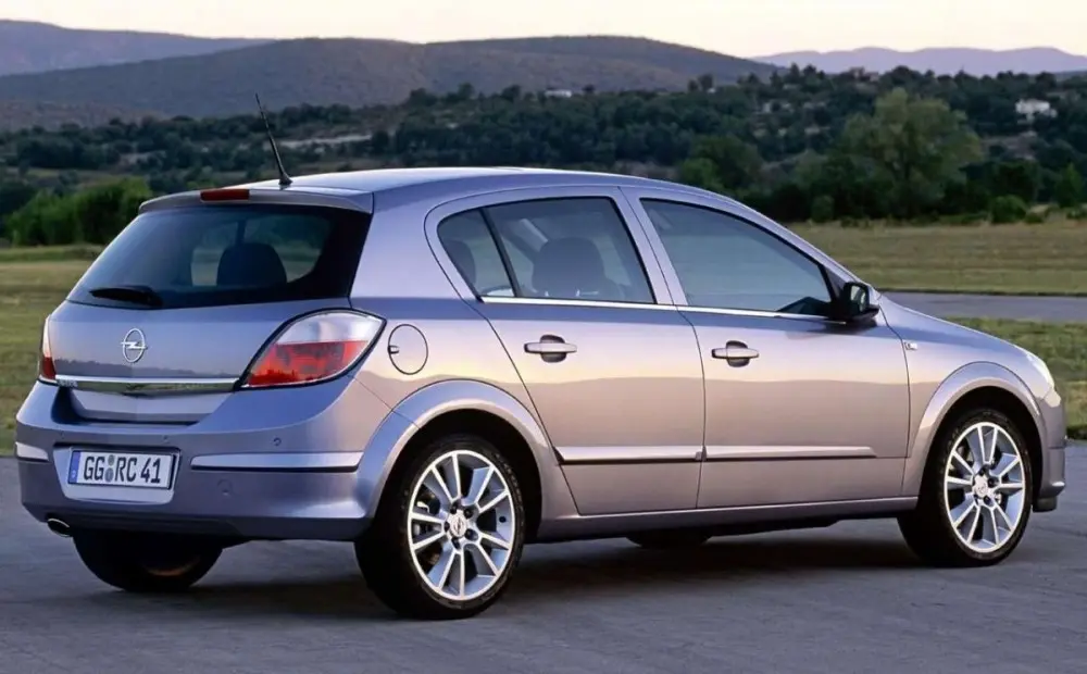 Opel Astra Astra 1.6 Cosmo 5