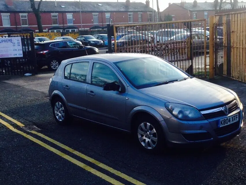 Opel Astra Astra 1.4 16V Club 4