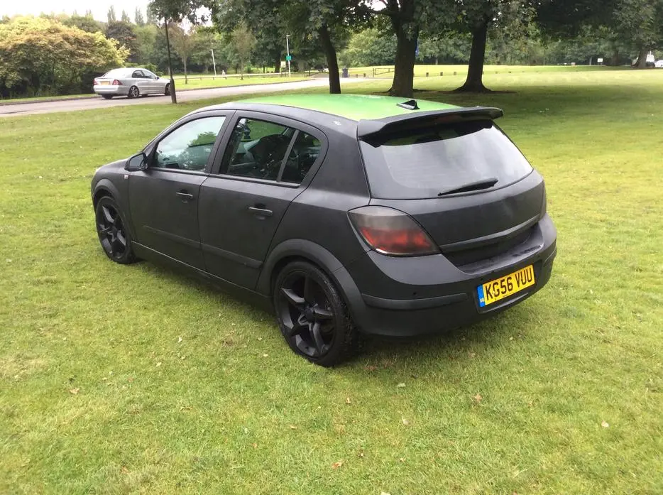 Opel Astra Astra 1.4 16V Club 4