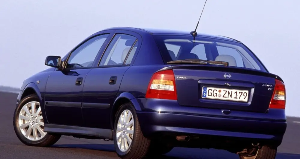 Opel Astra Astra 1.6 16V CD 5