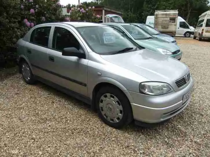 Opel Astra Astra 1.4 16V Start 5