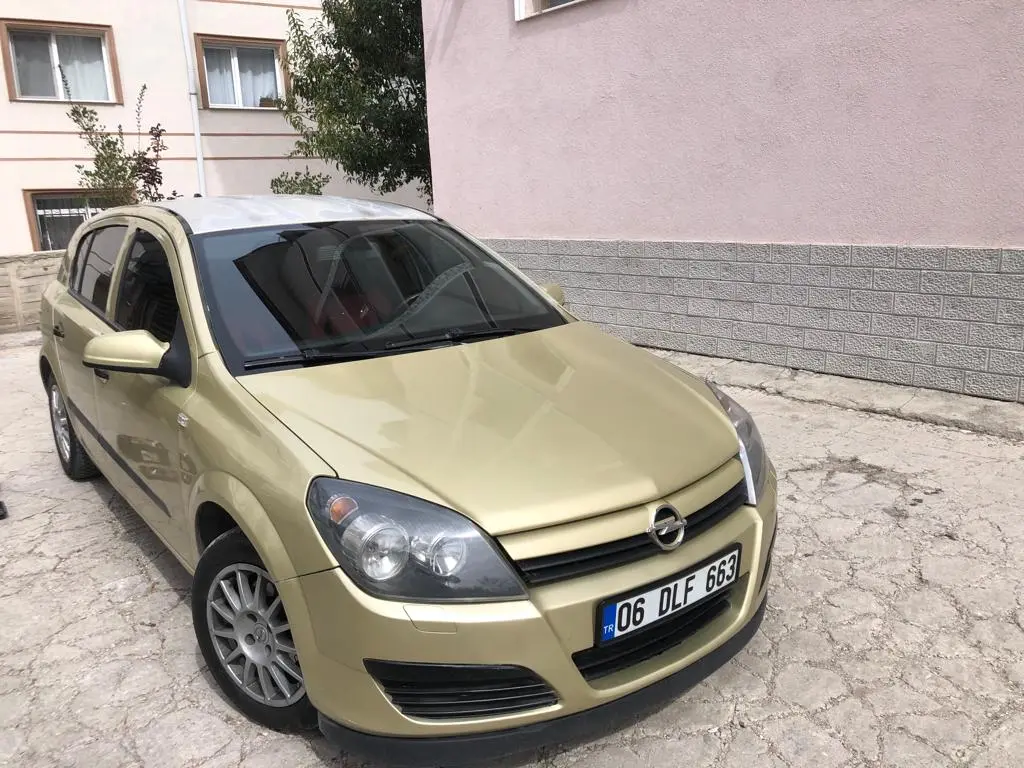 Opel Astra Astra 1.4 Essentia 3