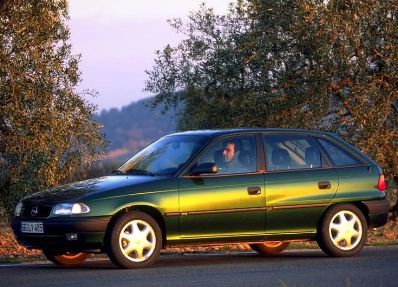 Opel Astra Astra 1.4 GL 6