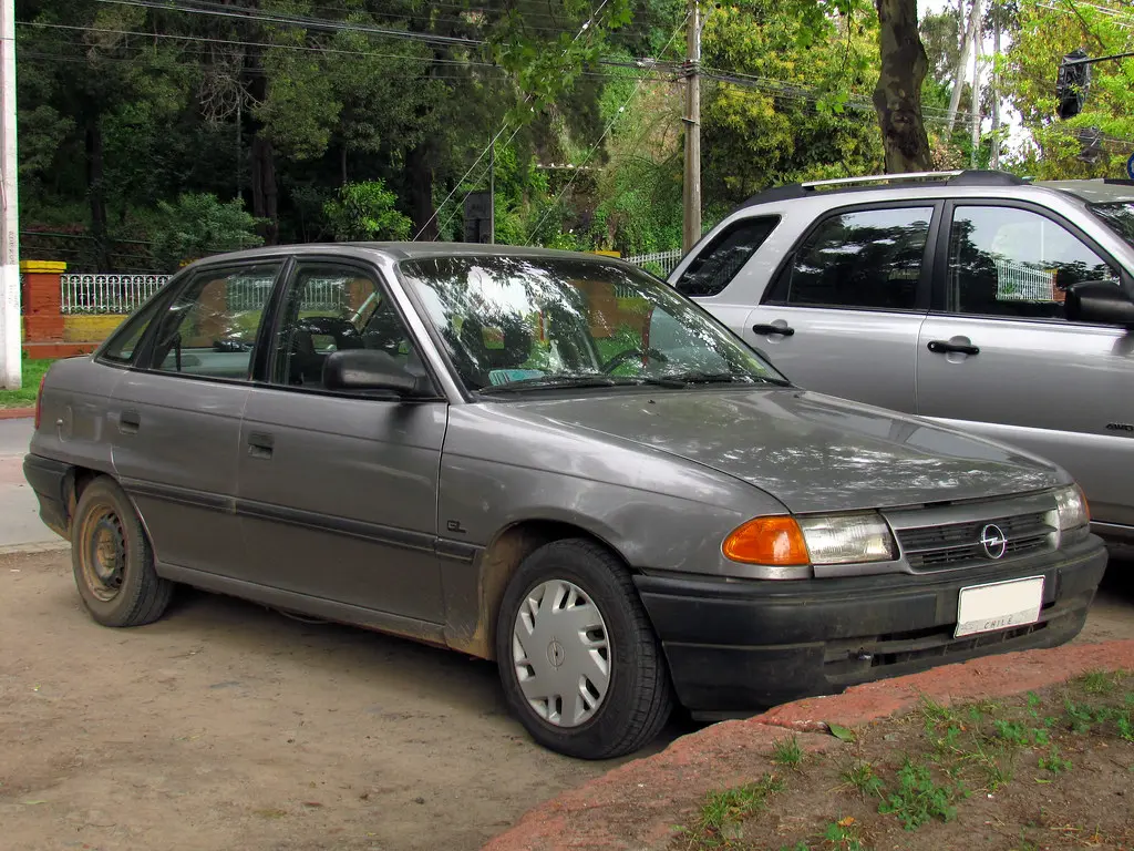 Opel Astra Astra 1.4 GL 7