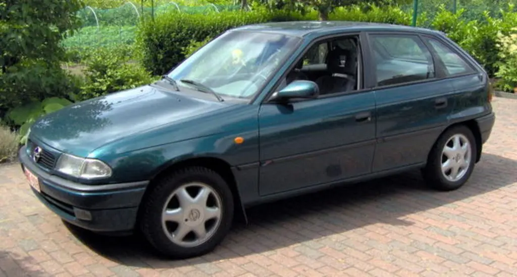 Opel Astra Astra 1.4 GL 1
