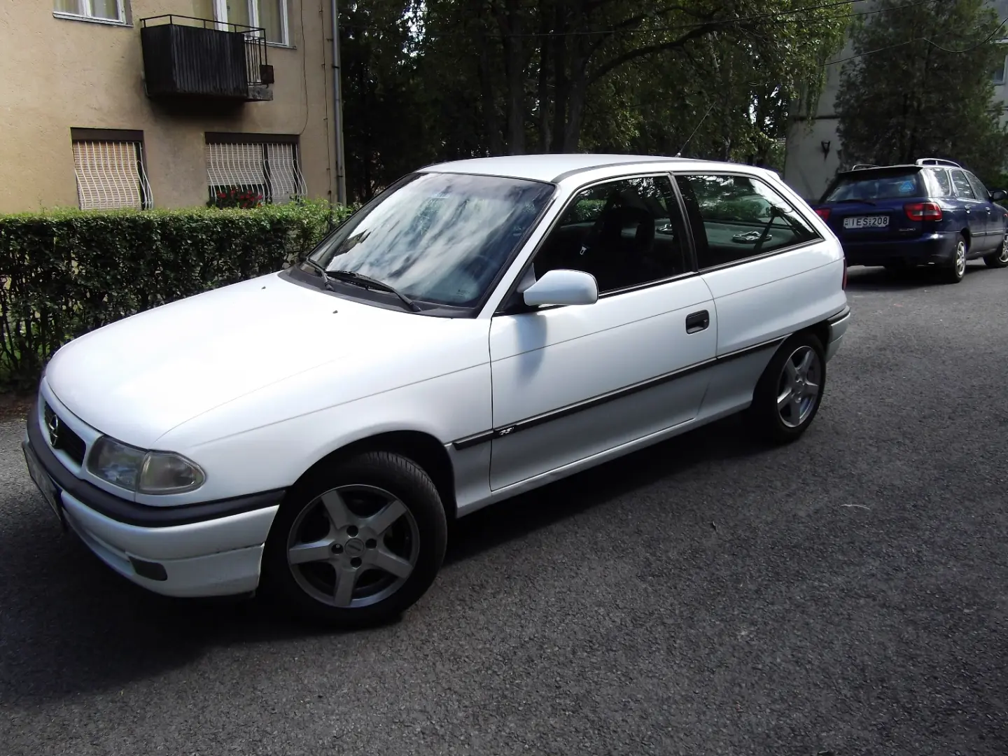 Opel Astra Astra 1.4 GL 5