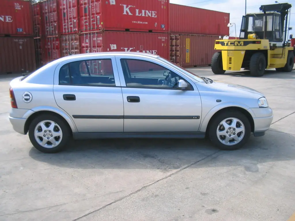 Opel Astra Astra 1.4 GL 5
