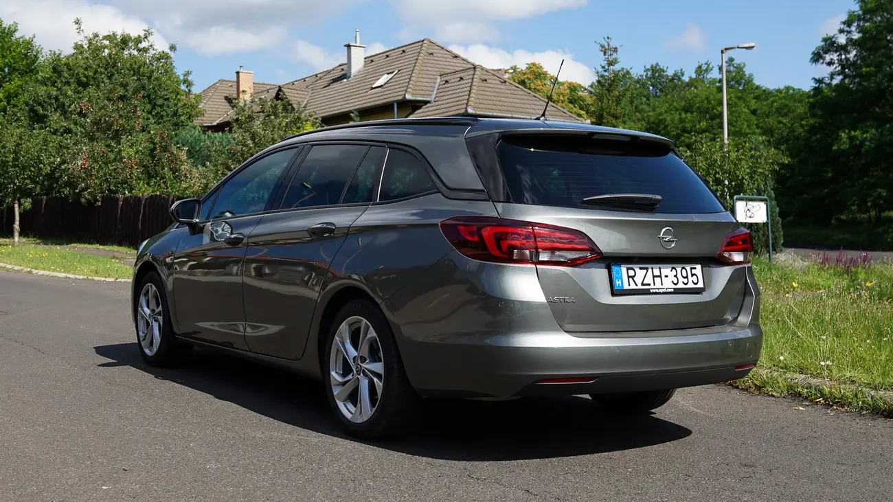Opel Astra Astra 1.4 GS Line 3