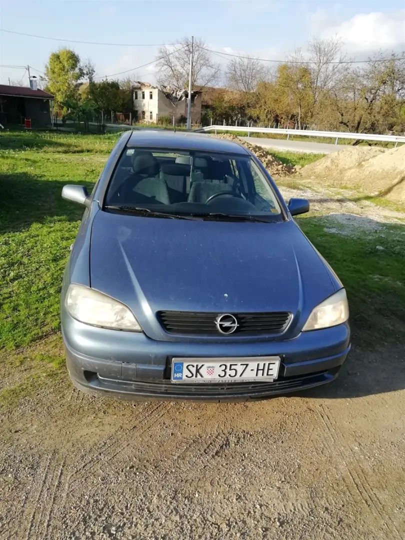 Opel Astra Astra 1.4 Life 3