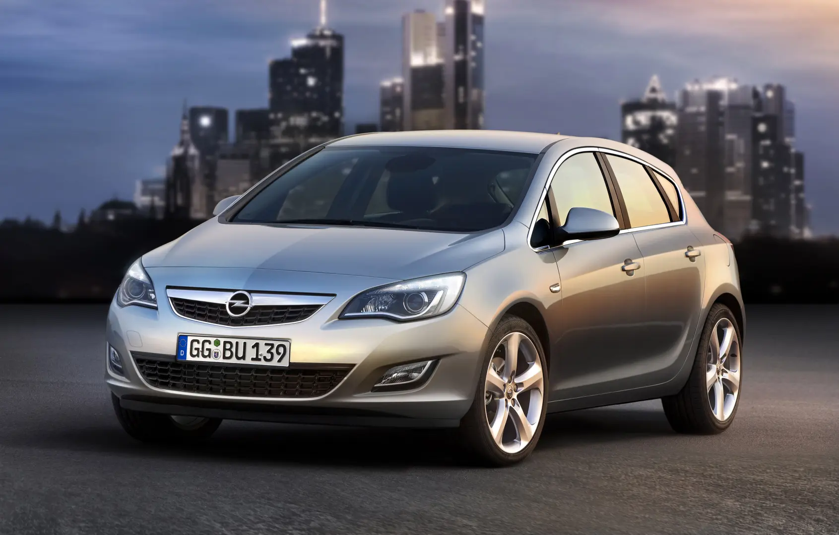 Opel Astra Astra 1.6 Turbo Cosmo 7