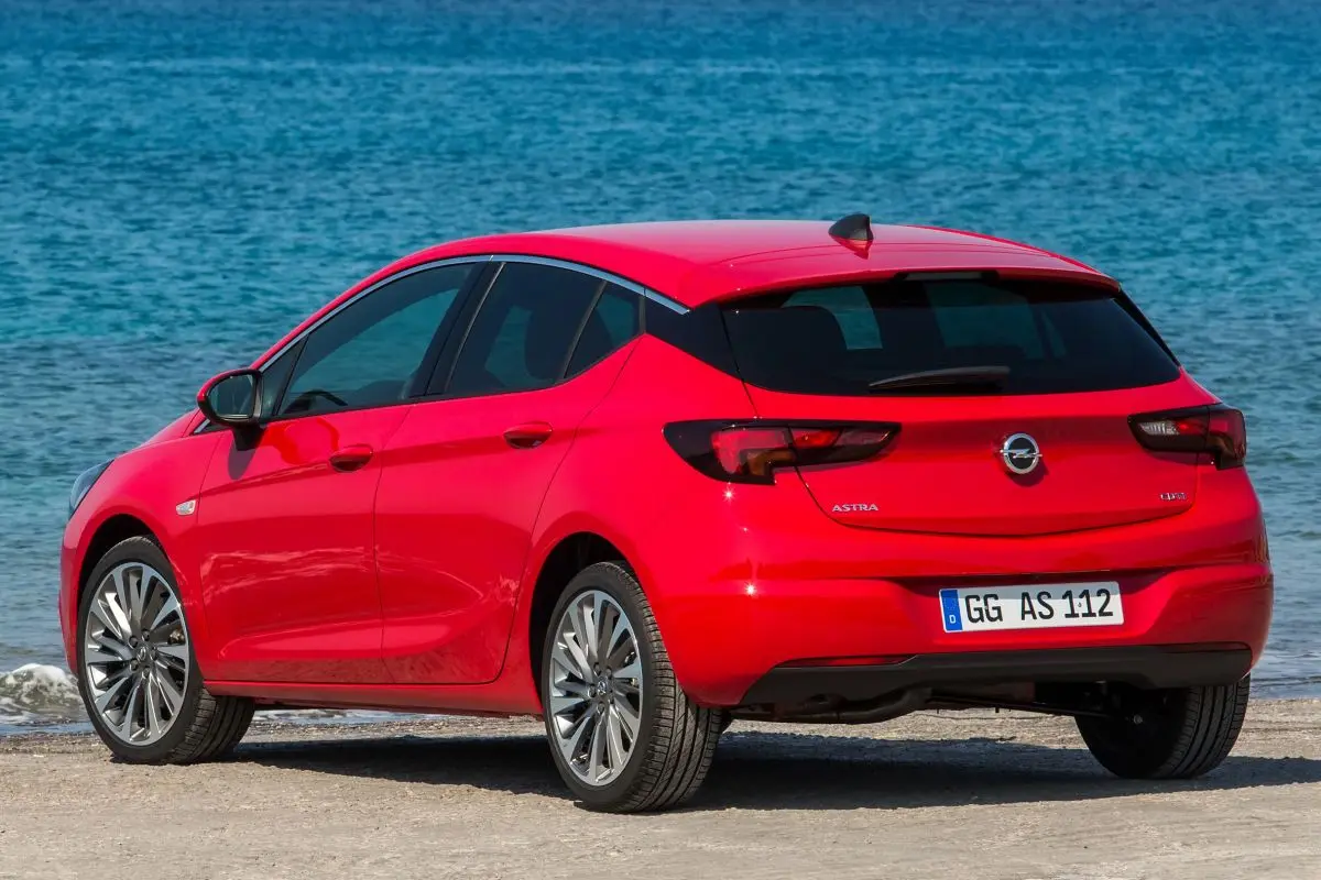 Opel Astra Astra 1.4 Turbo Enjoy Active 5