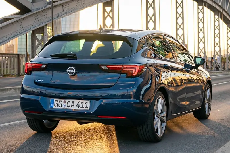 Opel Astra Astra 1.5 D Edition 6