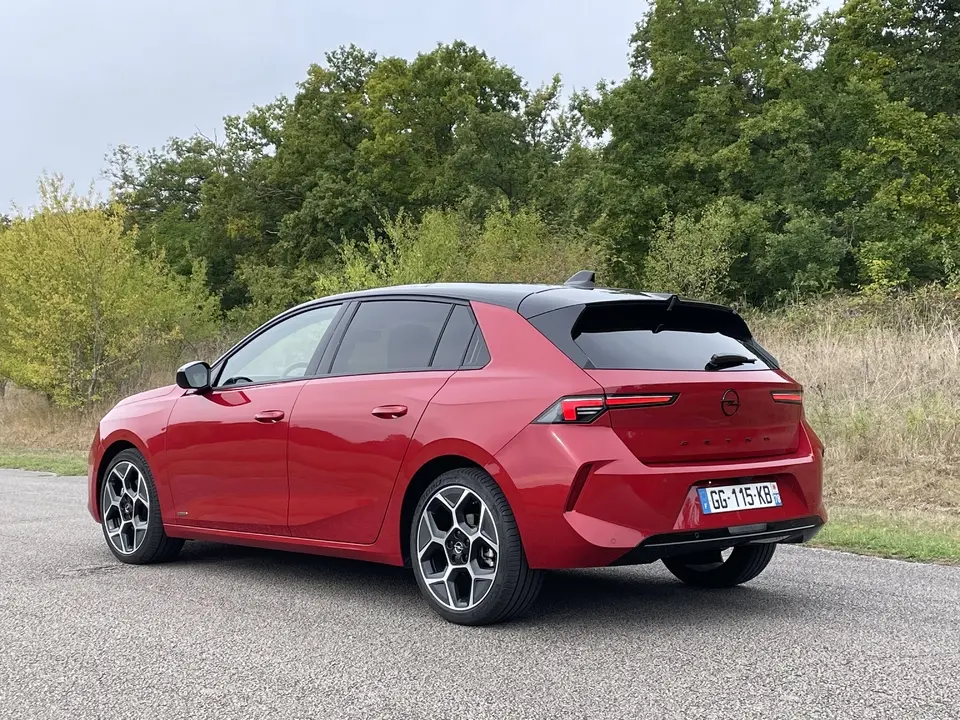 Opel Astra Astra 1.5 D Edition 2