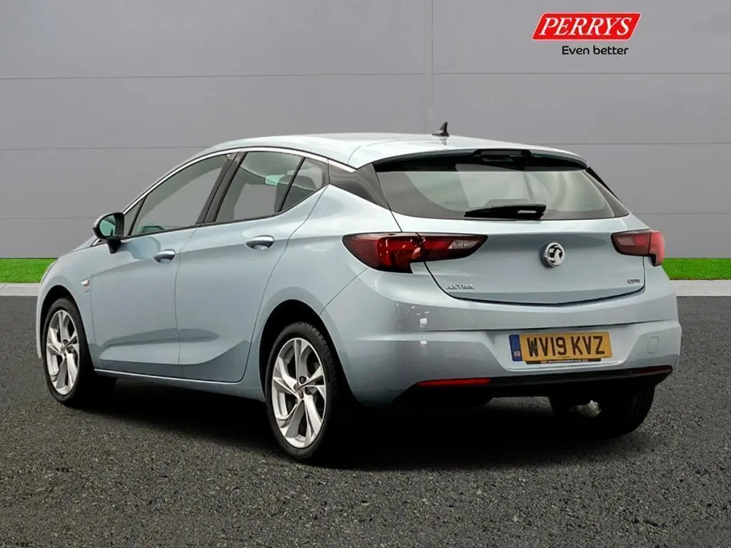 Opel Astra Astra 1.6 16V CDX 5