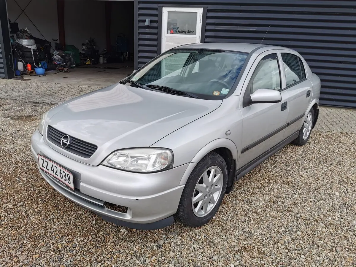 Opel Astra Astra 1.6 16V Comfort 4