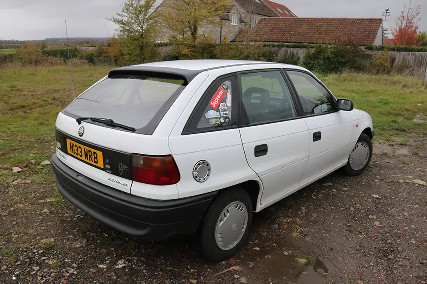 Opel Astra Astra 1.6 16V Merit 4