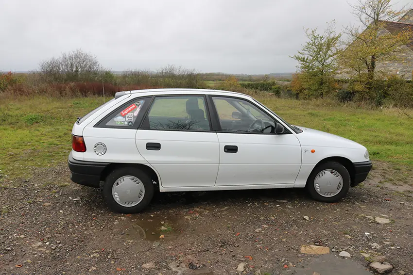 Opel Astra Astra 1.6 16V Merit 5