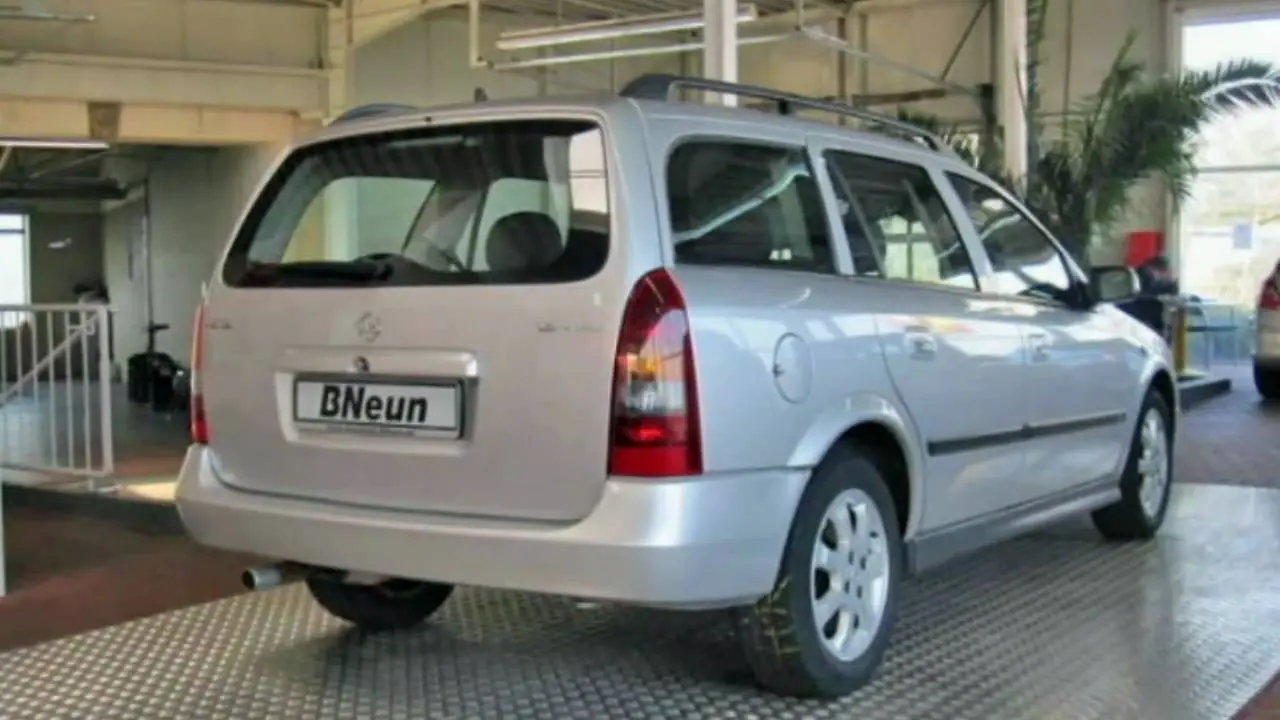 Opel Astra Astra 1.6 16V Njoy 5