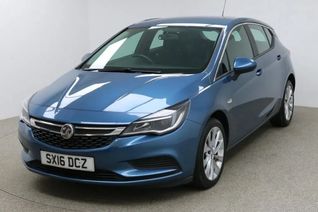 Opel Astra Astra 1.6 CDTI Design 6