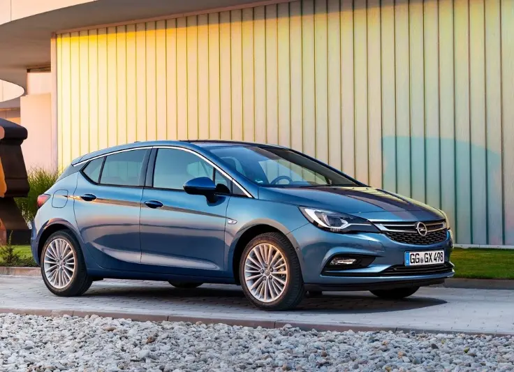 Opel Astra Astra 1.6 CDTI Design 4
