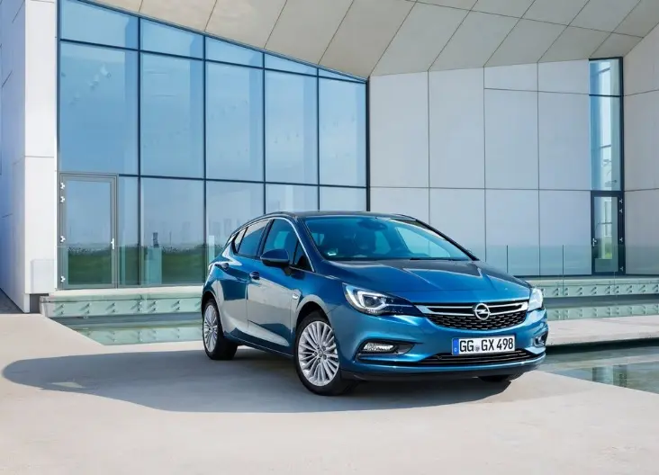 Opel Astra Astra 1.6 CDTI Dynamic Elite 4
