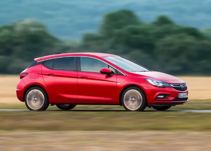 Opel Astra Astra 1.6 CDTI Design 4