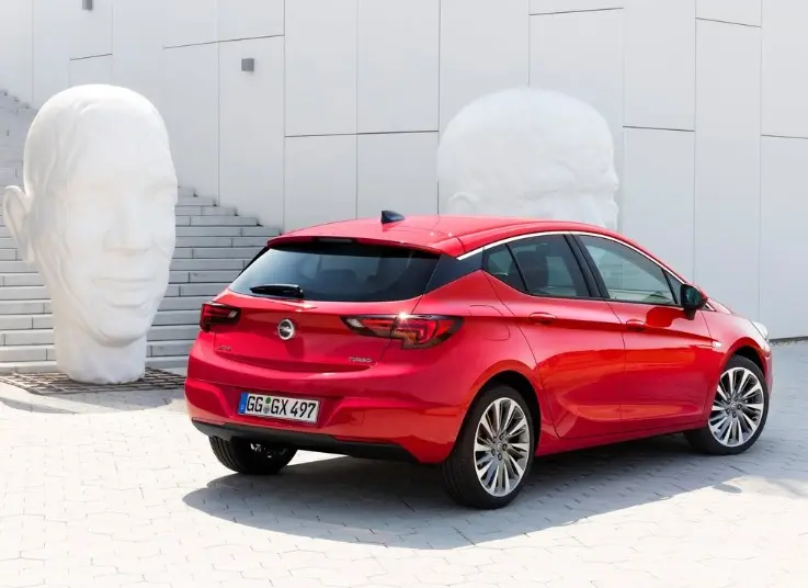 Opel Astra Astra 1.6 CDTI Design 5