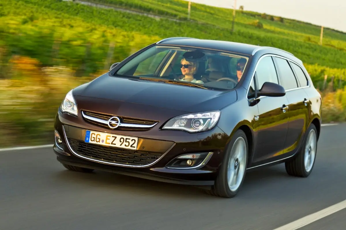 Opel Astra Astra 1.6 CDTI Enjoy 3