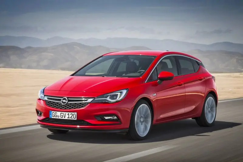 Opel Astra Astra 1.6 CDTI Excellence 5