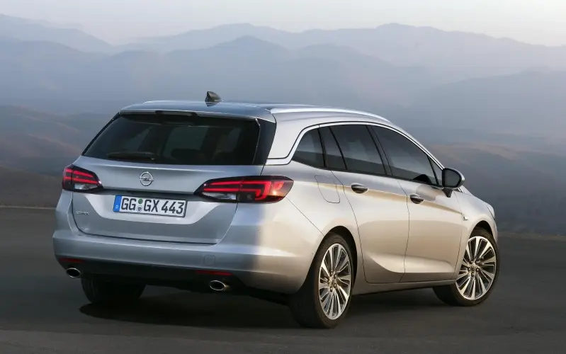 Opel Astra Astra 1.6 CDTI Start&Stop Sport 6