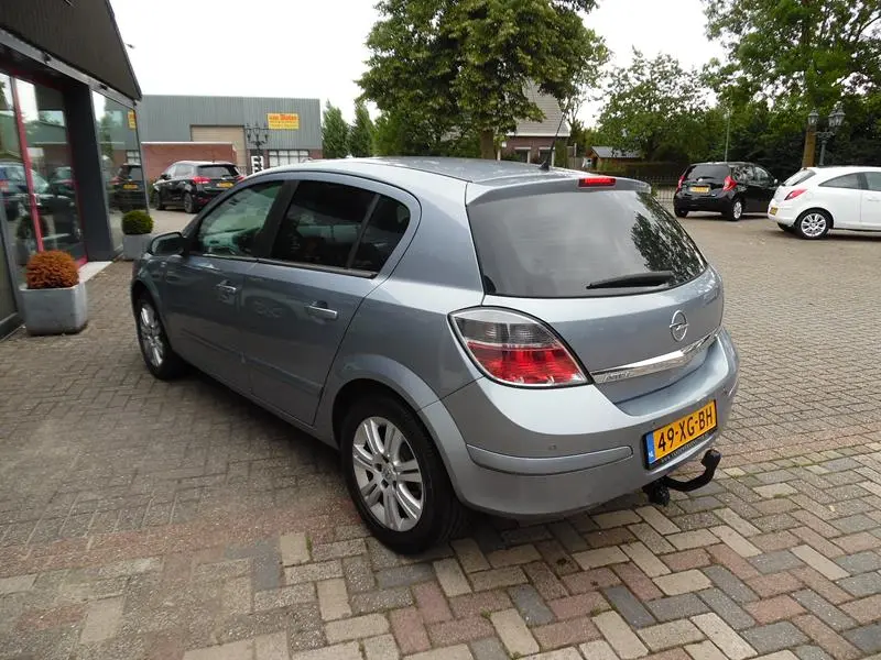 Opel Astra Astra 1.6 Cosmo Active Select 7