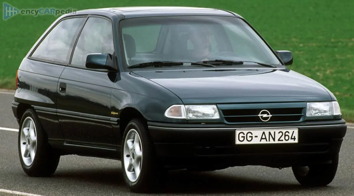Opel Astra Astra 1.6 GL 1