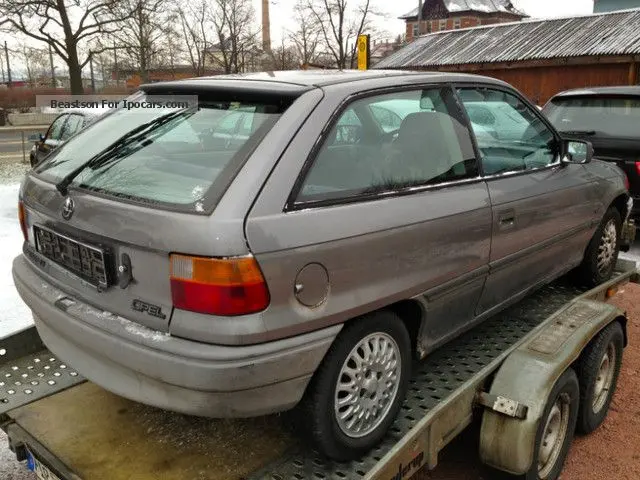 Opel Astra Astra 1.4 GL 2