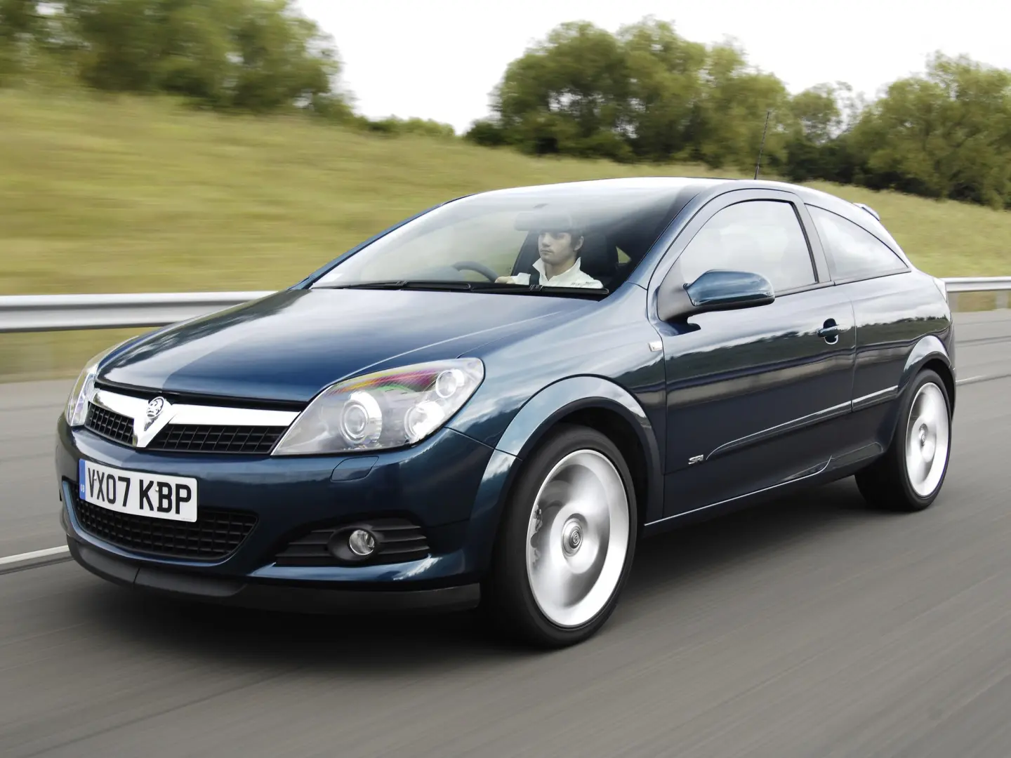 Opel Astra Astra 1.8 Sport 7