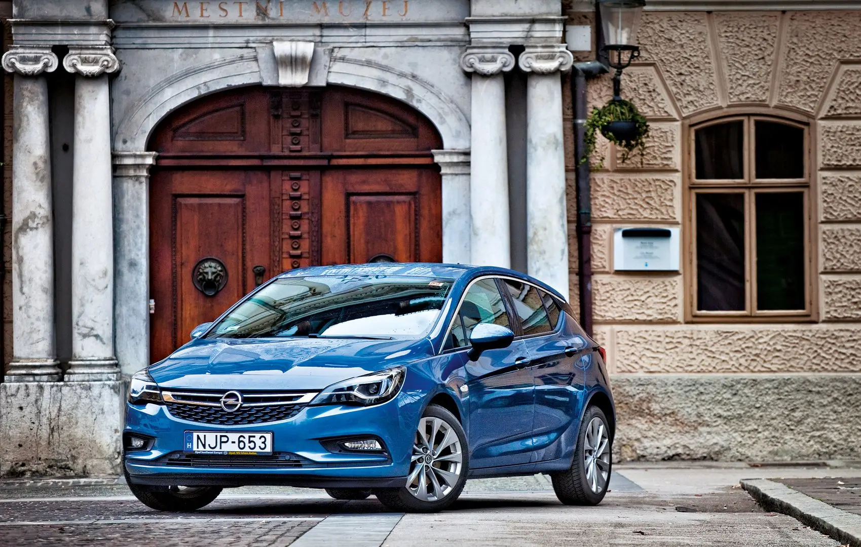 Opel Astra Astra 1.6 Turbo EcoTEC Start&Stop Dynamic 6
