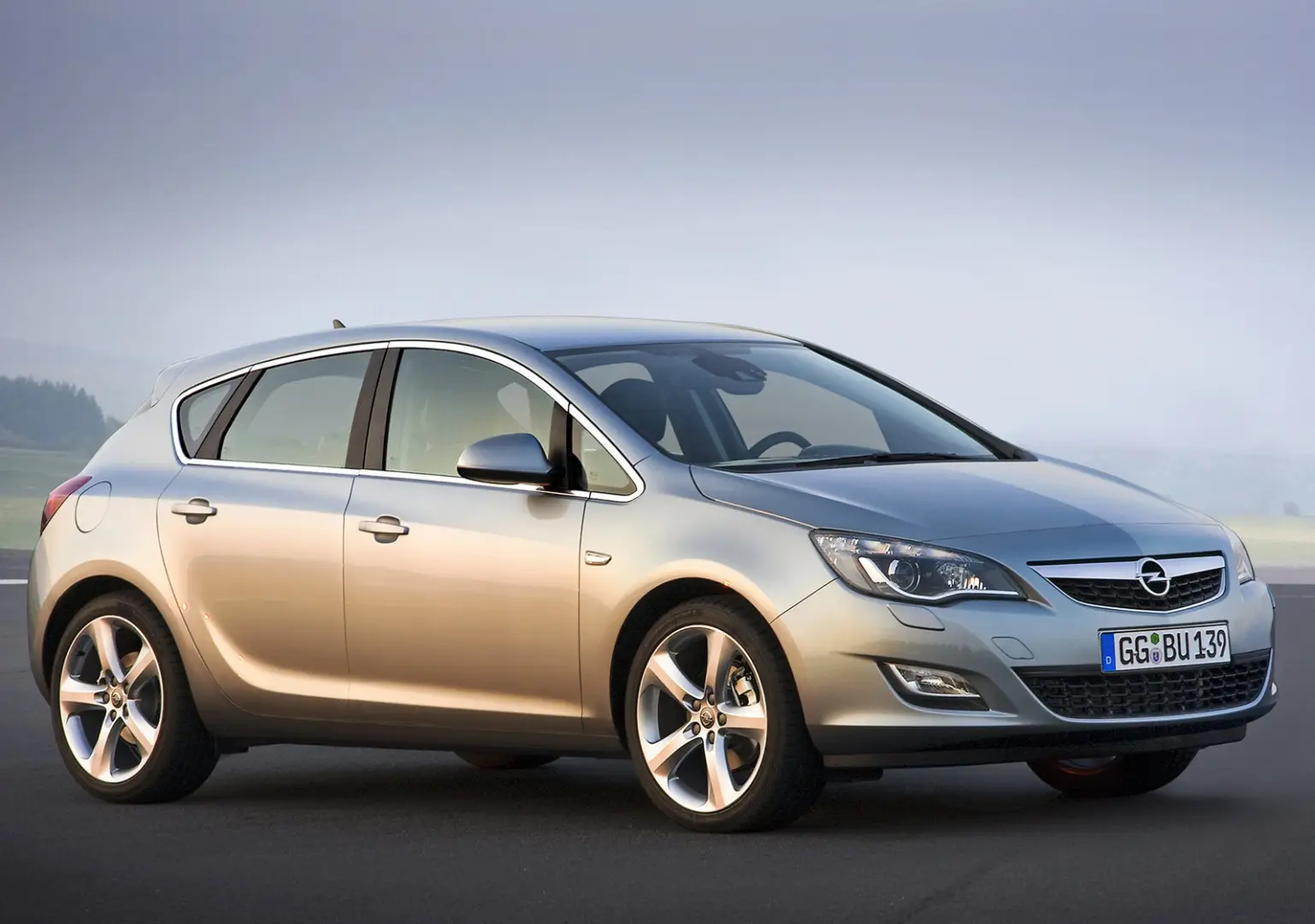 Opel Astra Astra 1.6 Turbo Sport Active Select 7