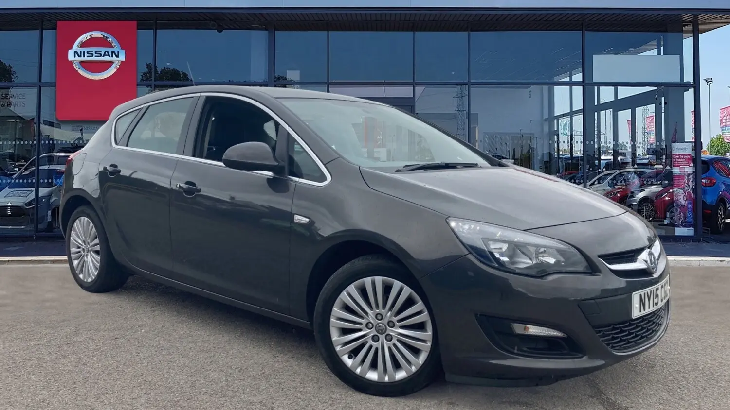 Opel Astra Astra 1.6i 16V Essentia 5