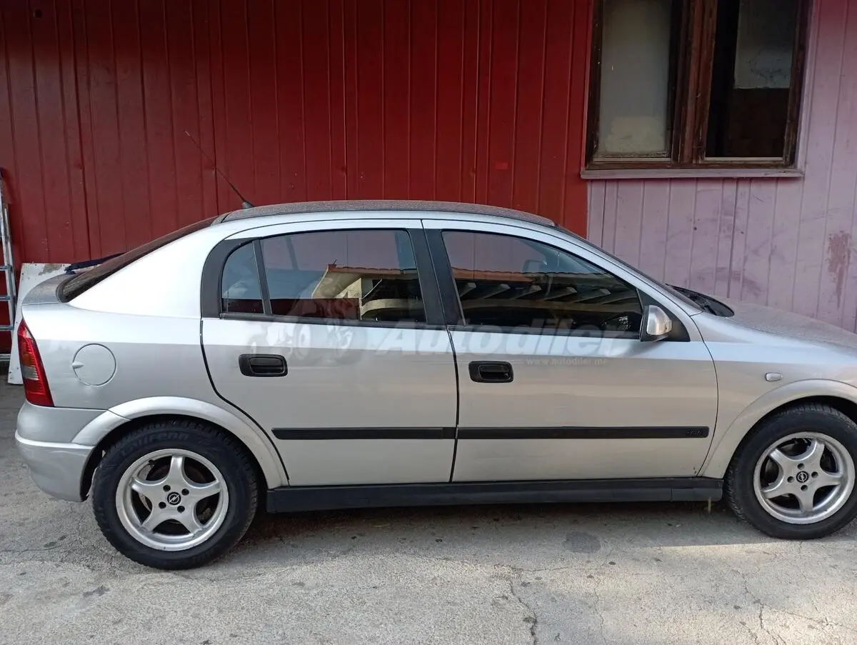 Opel Astra Astra 1.7 D GL 5