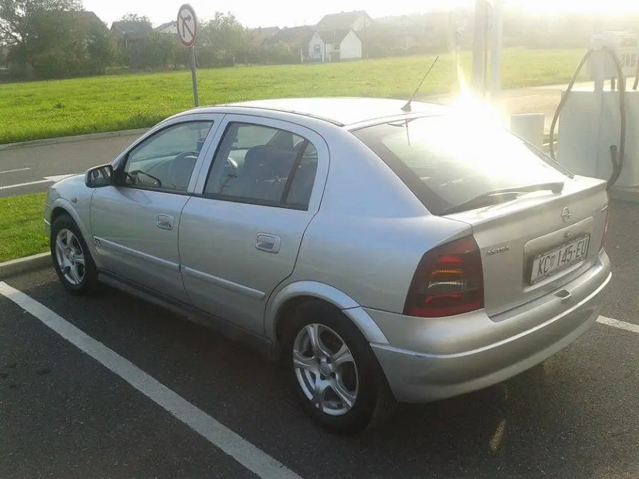 Opel Astra Astra 1.7 DTI Comfort 5