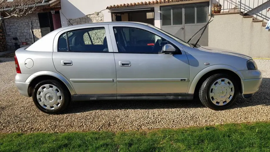Opel Astra Astra 1.7 DTI Comfort 4